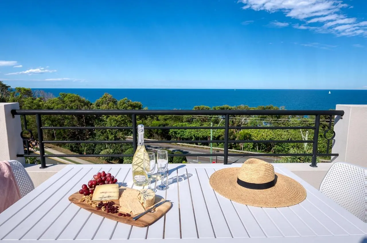 ****  The Point Coolum Aparthotel Coolum Beach Australia